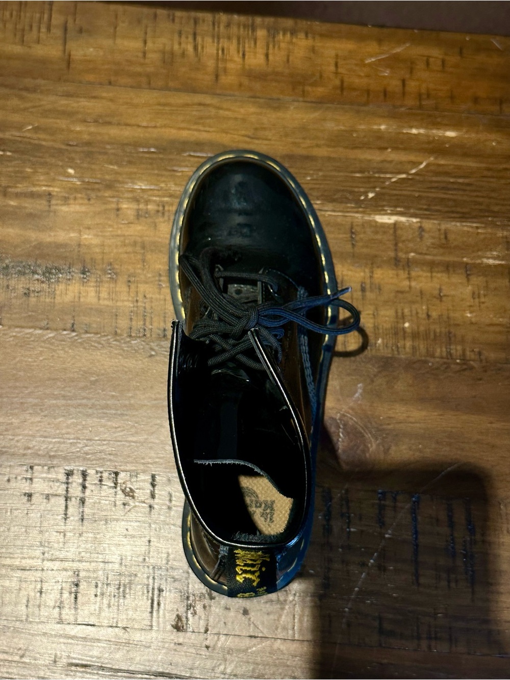 Dr. Martens RIGHT Boot - Picture 4 of 6